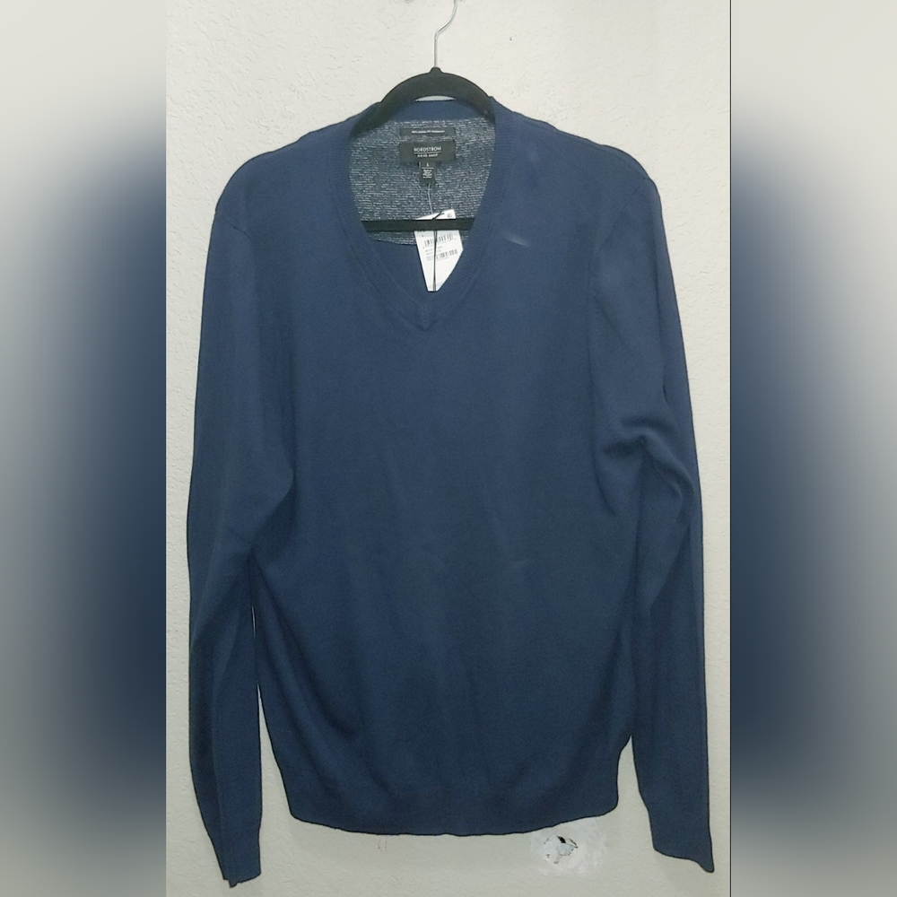 NWT L Navy Blue Nordstrom Sweater